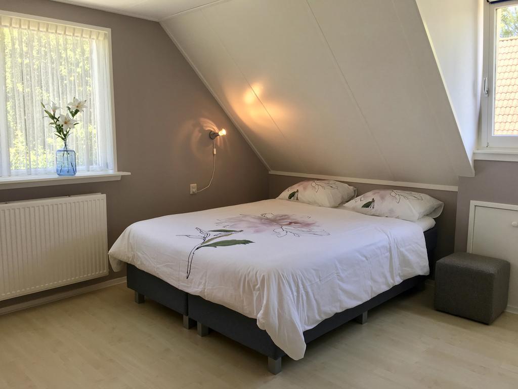 Bed And Breakfast De Lijster Zuid-Scharwoude Eksteriør billede